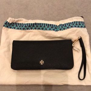 Tory Burch wallet